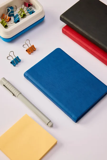 Kişiye Özel Lacivert Hediyelik Cep Boy Lastikli Çizgili 192 Sayfa Deri Not Defteri