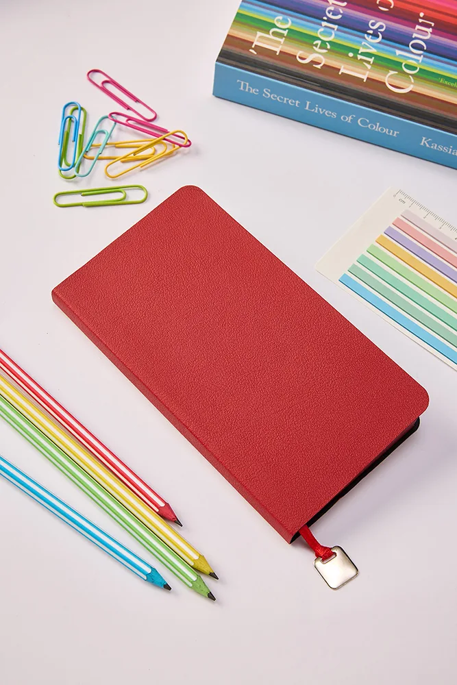 Kişiye Özel Hediyelik Cep Boy Lastikli Çizgili 192 Sayfa Kırmızı Deri Not Defteri