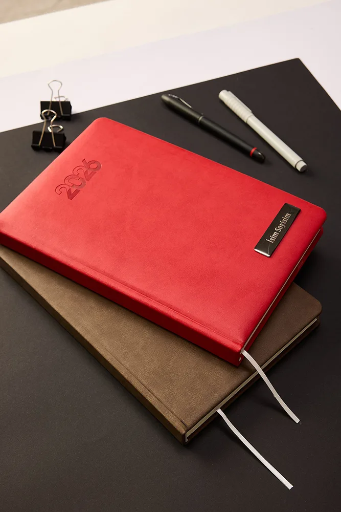 Kişiye Özel Hediyelik Cilt 2026 Düz Sert Kapak Kahverengi Deri Ajanda - Görsel 3