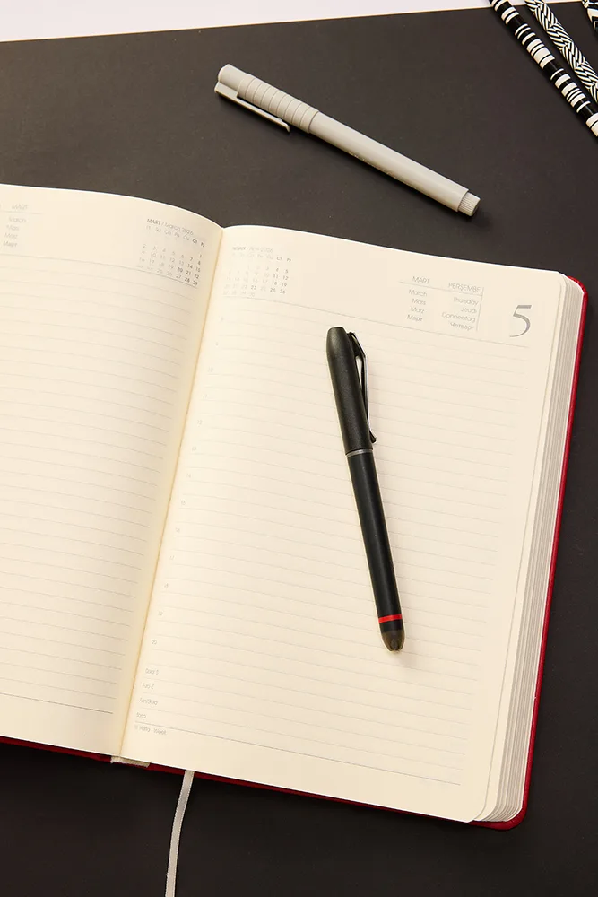 Kişiye Özel Hediyelik Cilt 2026 Düz Sert Kapak Kahverengi Deri Ajanda - Görsel 2