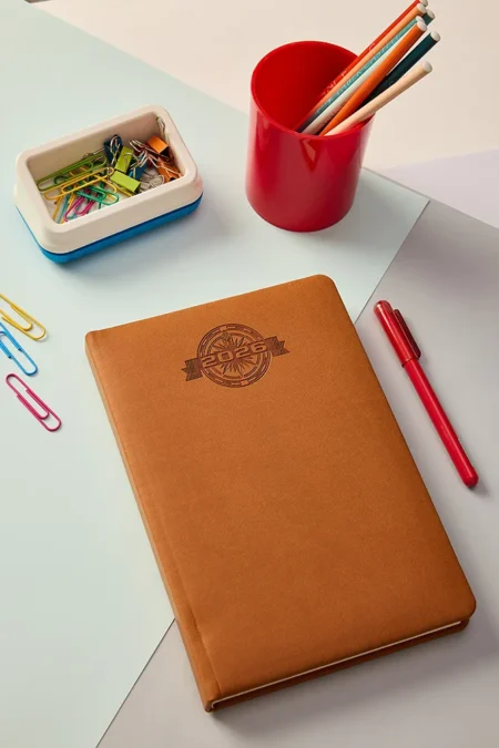 Kişiye Özel Kahverengi Hediyelik Cilt 2026 Düz Sert Kapak Deri Ajanda