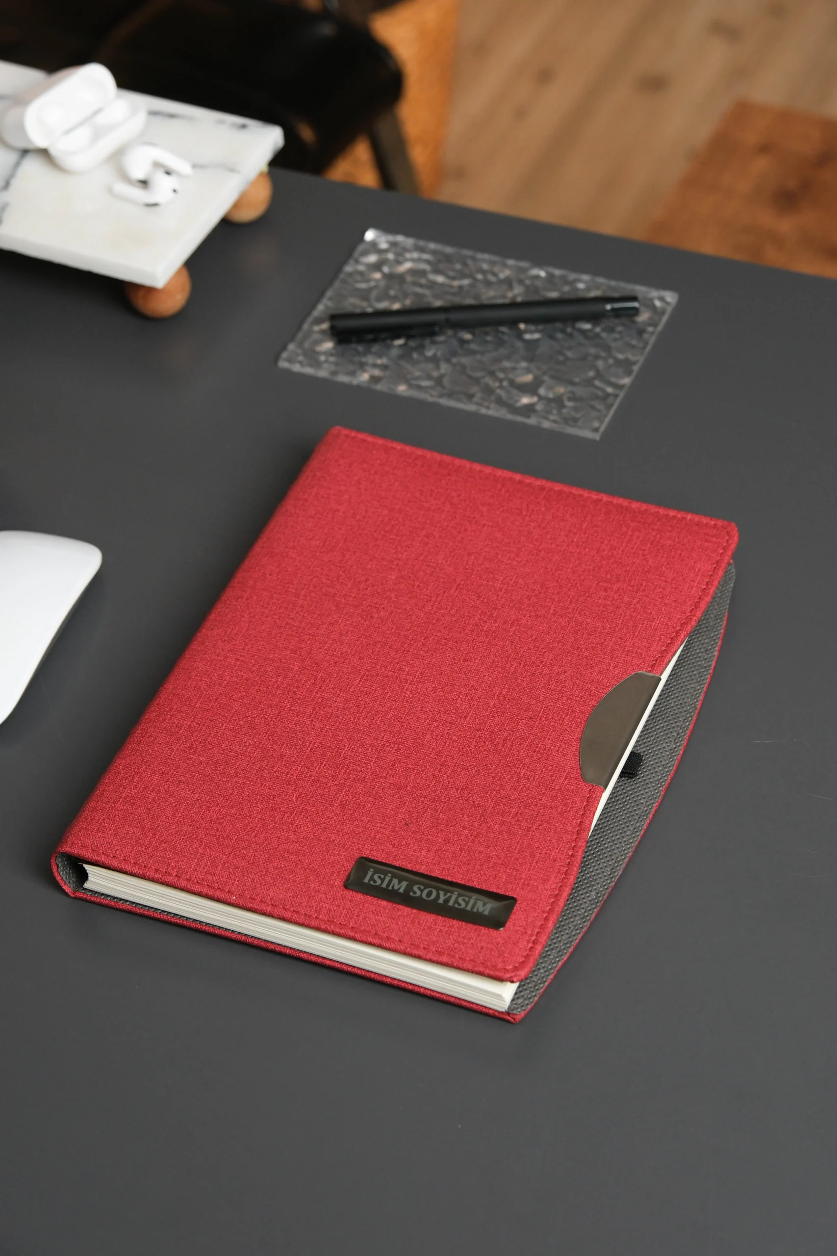 Kişiye Özel Kırmızı Düz Vegan Deri Spiralli 240 Sayfa Çizgili Not Defteri