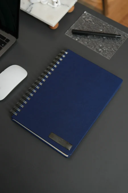 Kişiye Özel Lacivert Düz Vegan Deri Spiralli 240 Sayfa Çizgili Not Defteri